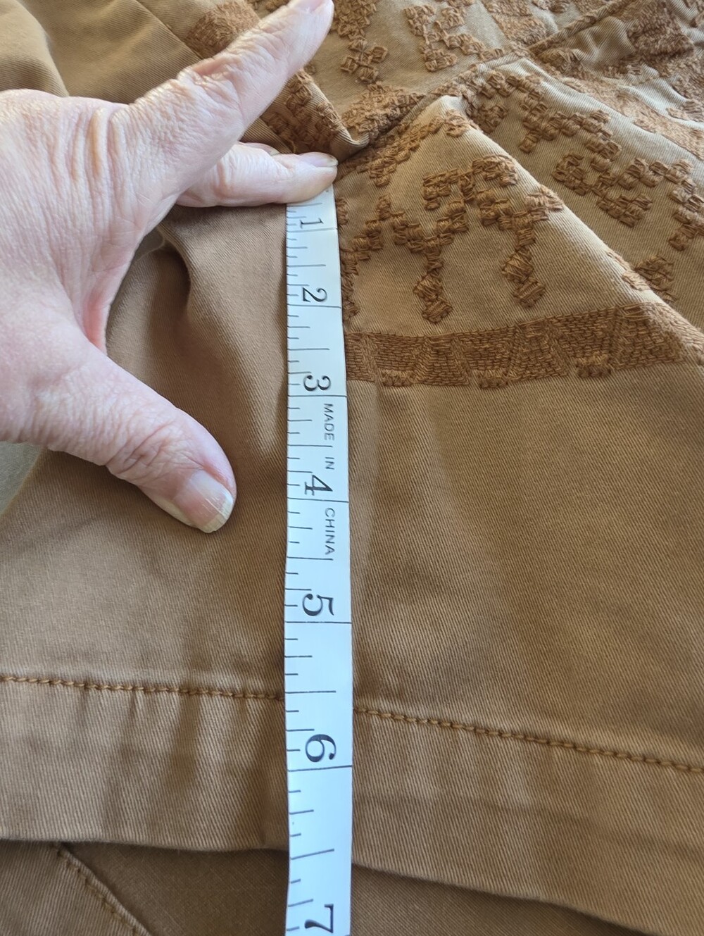 Pilcro and the Letterpress Embroidered Brown/Tan Cotton Shorts Size 28' - Picture 11 of 14